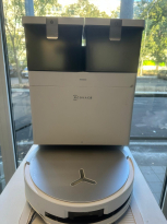 Resigilat Robot de aspirare Ecovacs DEEBOT X8 OMNI, 18000Pa, baterie Li-Ion 5200mAh, capacitatea rezervorului de apa 110ml, capacitatea cosului de praf 220ml, capacitate rezervor statie pentru apa murdara 2 x 4L, capacitate cos praf statie 3L, alb